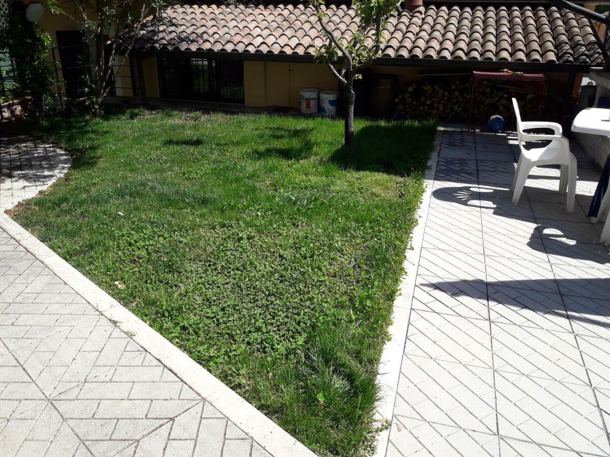 B&B Porta Bazzano LʼAquila Exterior foto
